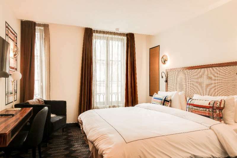 Mom'art Hotel Parijs